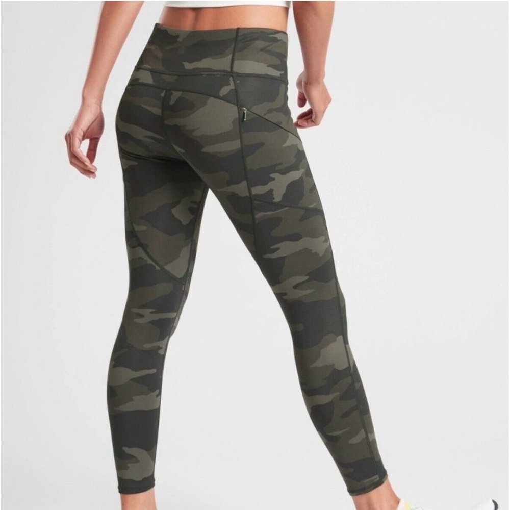 Athleta Green Camo Print Leggings